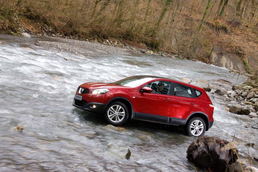  Nissan Qashqai 2010 года  (фото 120 из 204)
